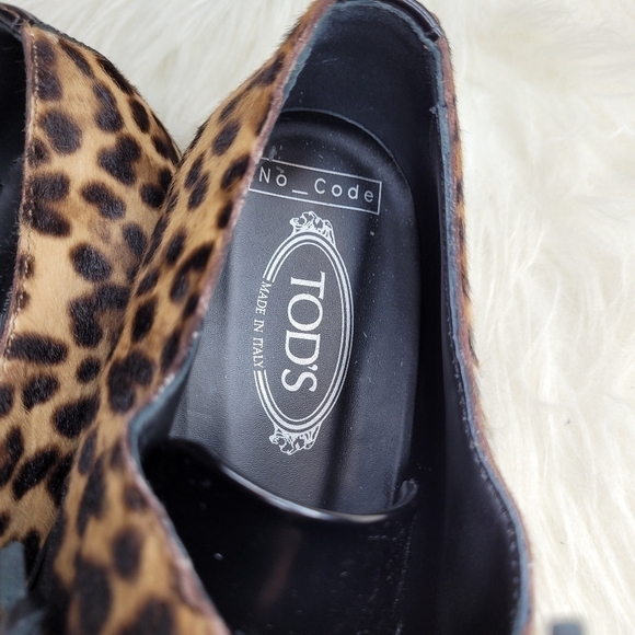 Tod's Leather Calf Hair Leopard Oxford Shoes - Picture 13 of 15